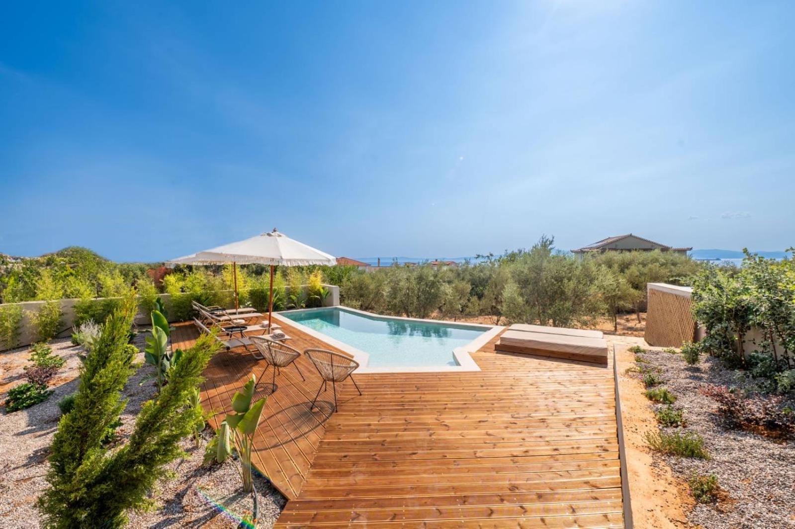 Petradi Suites Kalamata Exterior photo