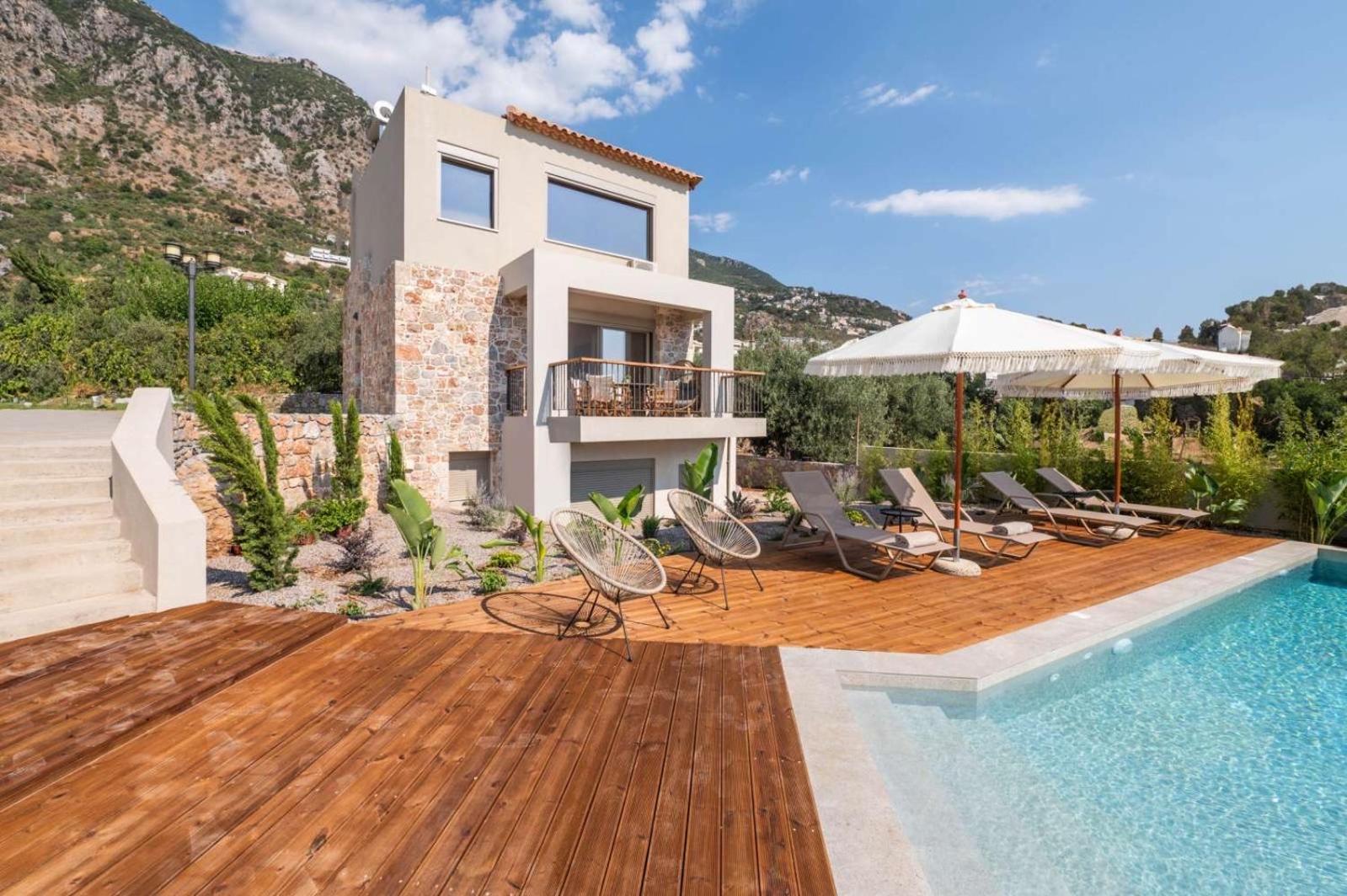 Petradi Suites Kalamata Exterior photo