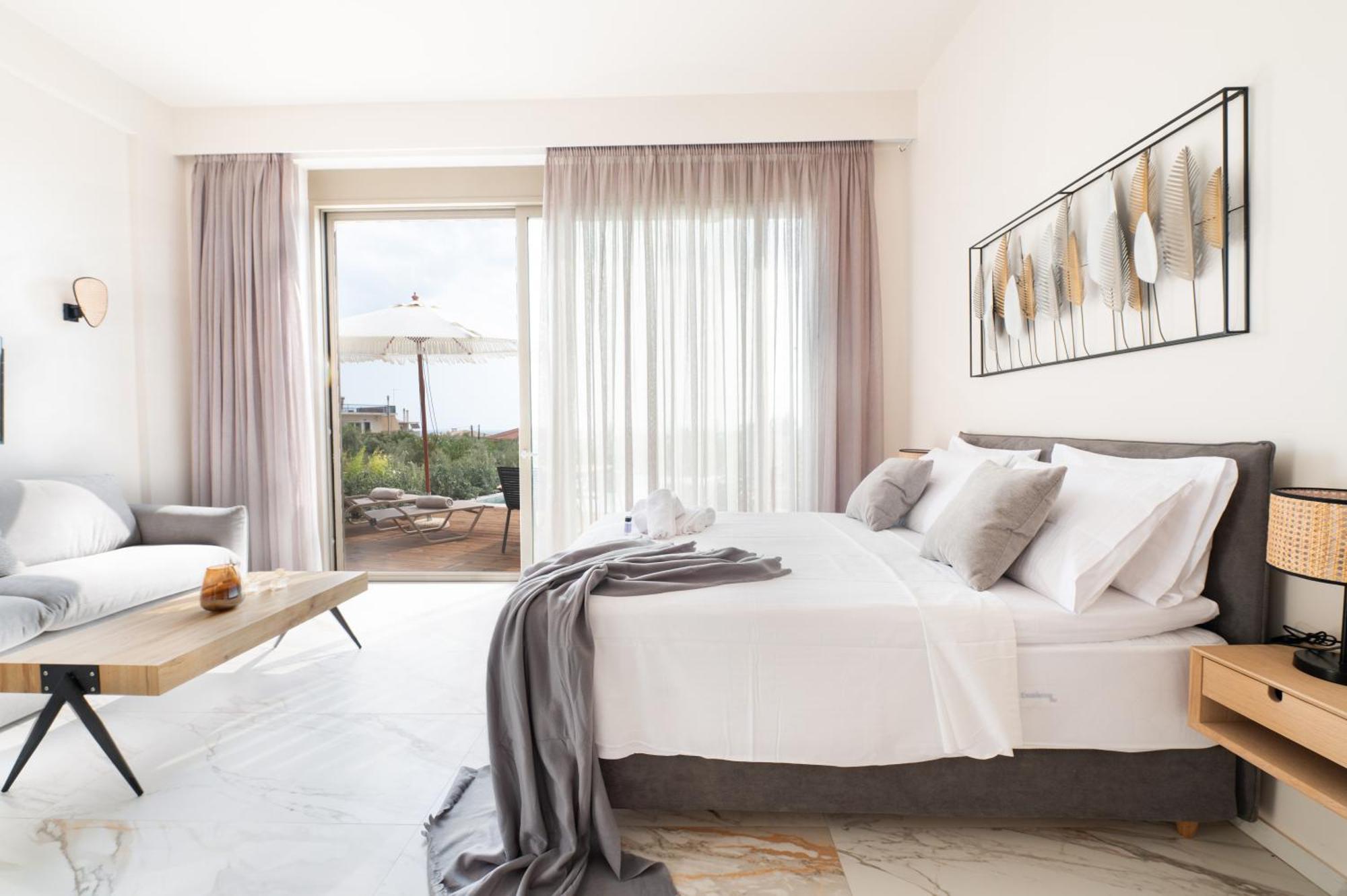 Petradi Suites Kalamata Exterior photo
